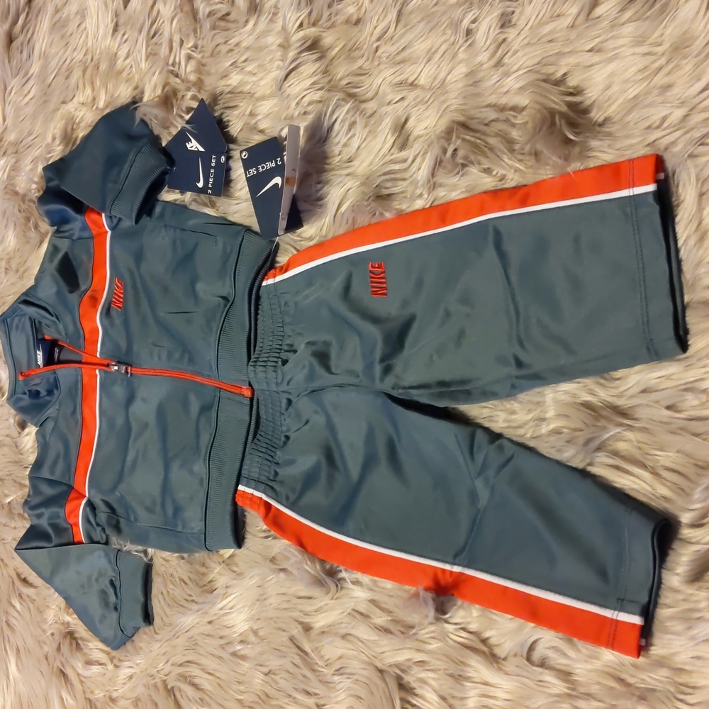 Kids Nike Tracksuit